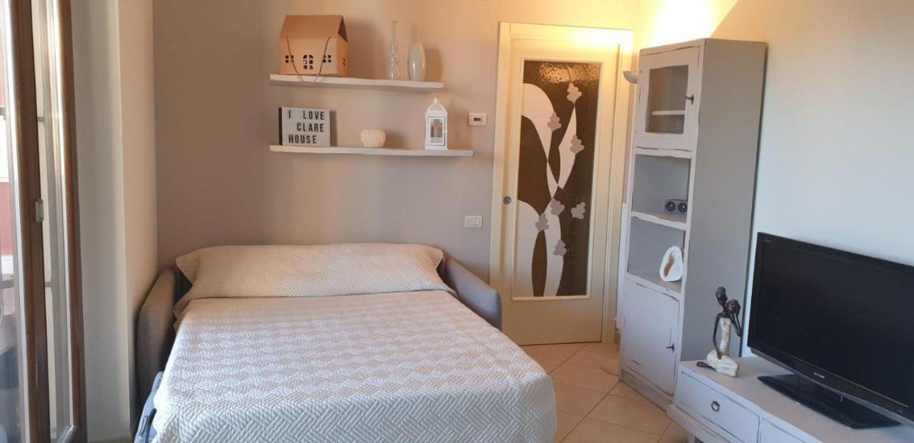 Clare House Per Una Vacanza "Chic" Villa Porto Recanati Exteriör bild